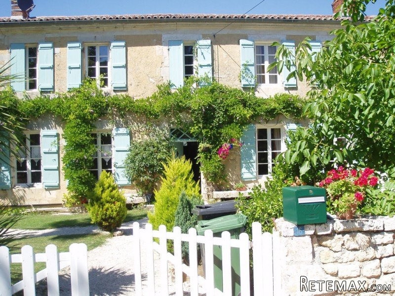 Stone House For Sale Archingeay 30..