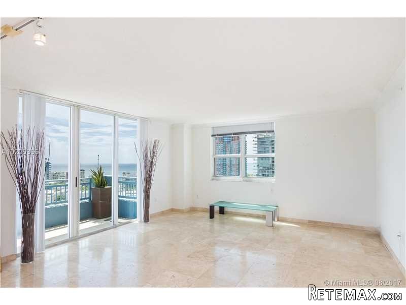 2 bedroom Flat For Sale: 90 Alton Rd #.. - 2