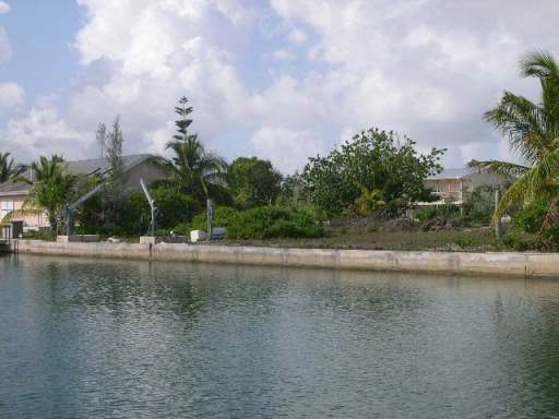 Singlefamilyvacant - Large, fully.. - 2