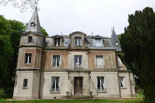 4 bedroom House For Sale: 60390 BEAUVAIS - 2