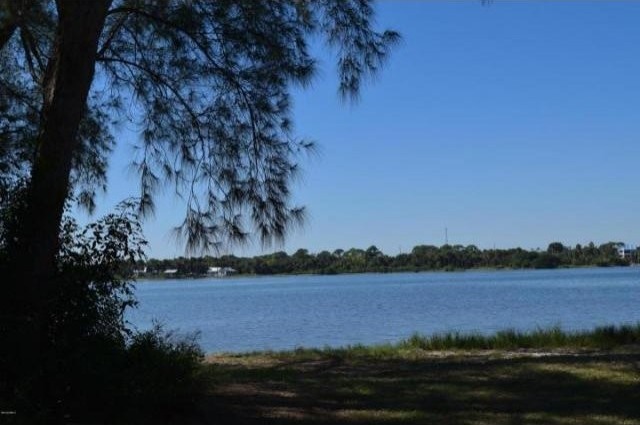 Land For Sale: 16 Grant Island