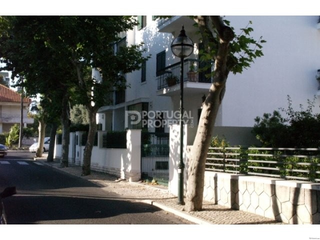 Lovely 3 bedroom apartment in Carcavelos - 2