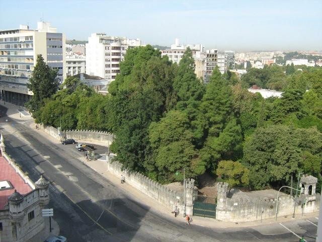 4 Bedrooms - Apartment - LISBON - For..