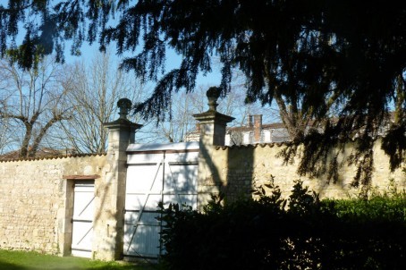 Stone House For Sale St Jean D Angely - 2