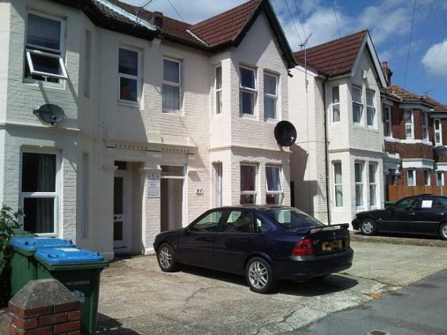 Suffolk Avenue, Shirley (47/4)