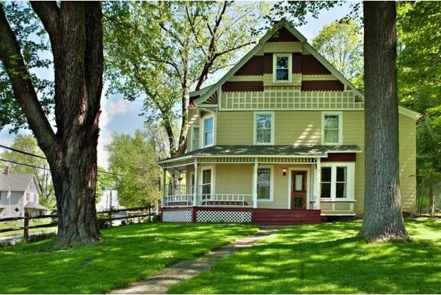 3 bedroom Residence For Sale: Amenia..