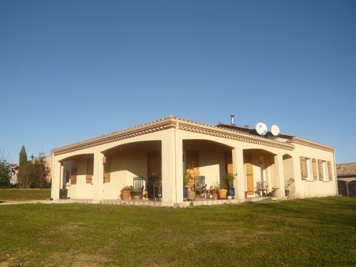 4 bed modern detached house with lovely.. - 2