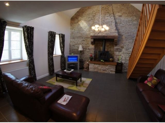 Farmhouse Converted Into Two Cottages - 2