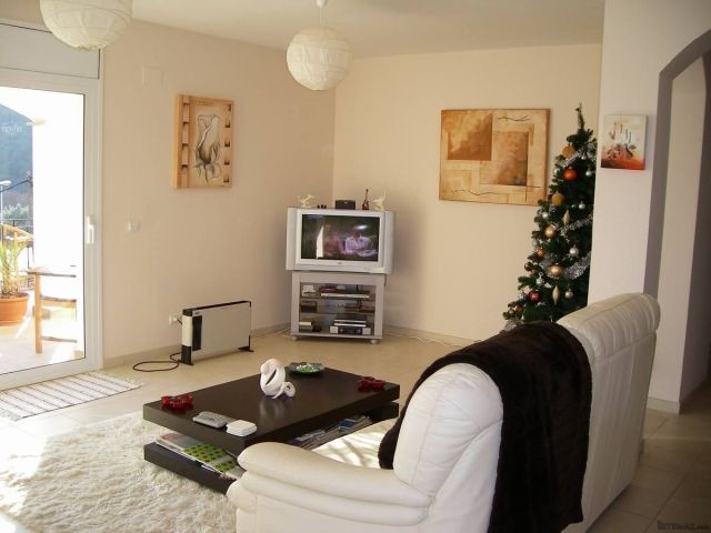 4 Bedrooms - Villa - Girona - For Sale