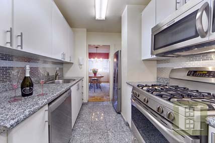 1 bedroom Apartment For Sale: 166 EAST.. - 2
