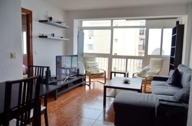 Apartment - Middle Floor Apartment.. - 2