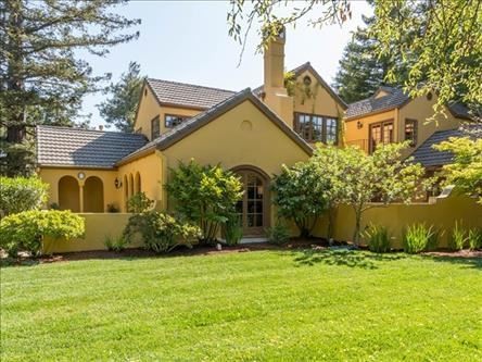 1922 Mediterranean gem