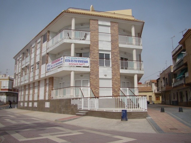 1 Bed Apartment in Los Alcazares, Murcia - 2