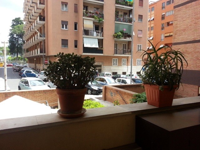 1 Bedroom - Apartment - For Sale - 2