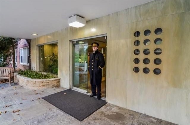 3 bedroom Co-op For Sale: Larchmont.. - 2