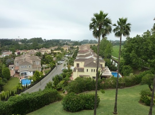 Apartment for sale in Guadalmina Alta..