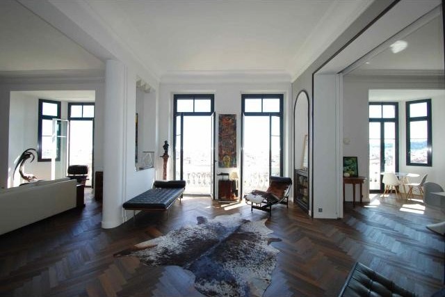 Stunning three bed with magnificent..