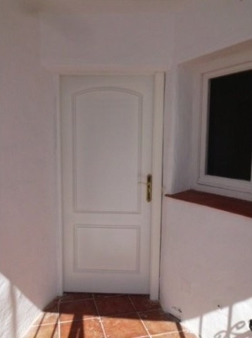 2 Bed Apartment for sale in Marbella - 2
