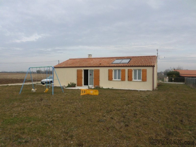 Bungalow With Garden And Open Views - 2