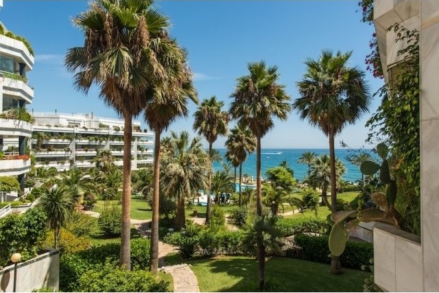 3 Bedroom Apartment For Sale In The.. - 2