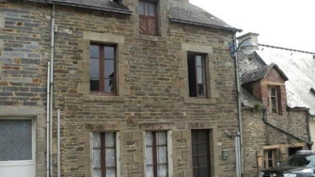 House With Outbuilding, Habitable Now - 2