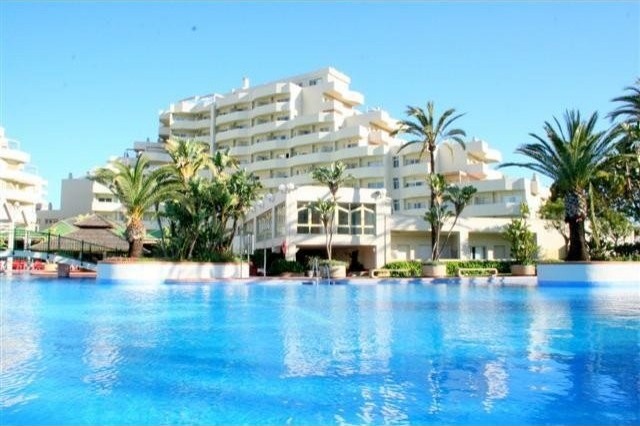 1 Bed Apartment for sale in Benalmadena..