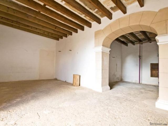 Large country house in its original.. - 2