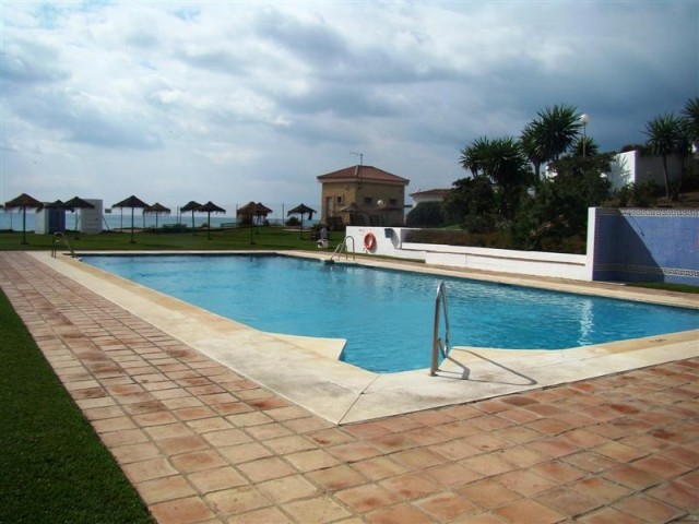 APARTMENT FOR SALE IN ESTEPONA - 2