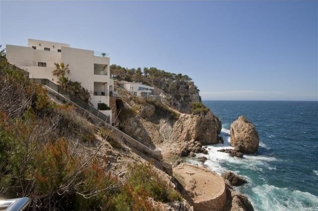 Seafront plot in Santa Ponsa - 2