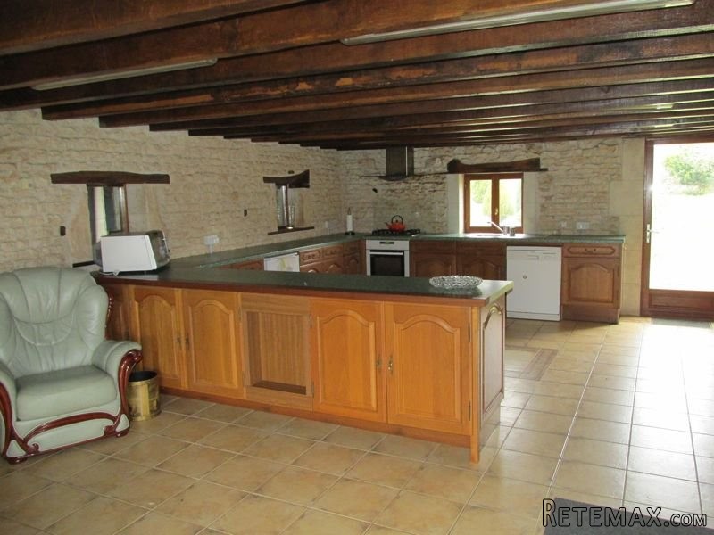 Detached Stone Farmhouse In 1.6ha's - 2