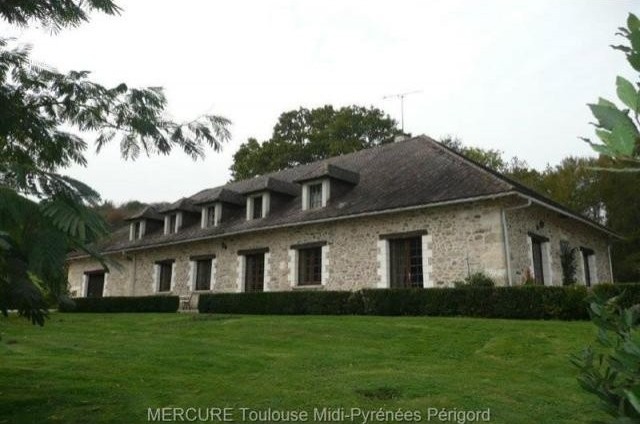 8 bedroom Character For Sale: 24000..