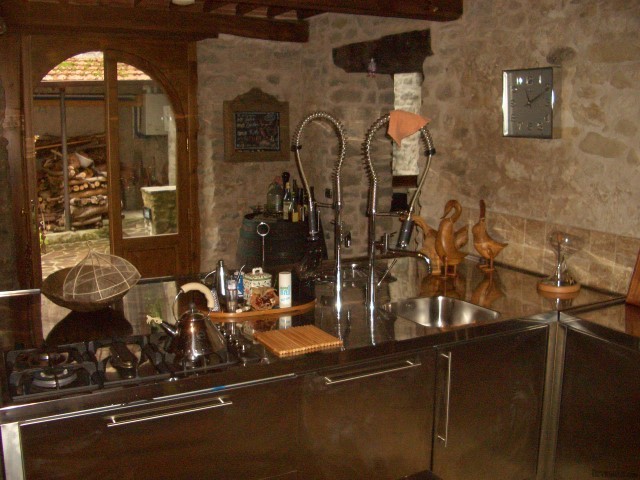 Country/farmhouse - For Sale - North of.. - 2