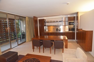 Modern 2 bedroom apartment near.. - 2