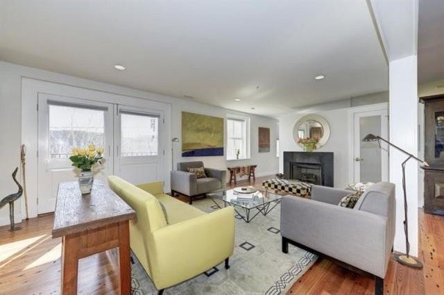 2 bedroom Apartment For Sale: 1210.. - 2