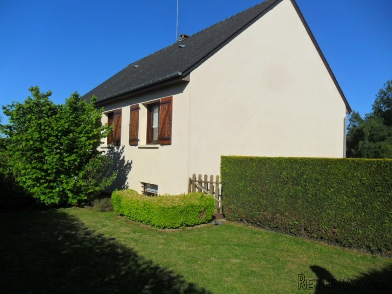 Traditional Detached House with Garden - 2