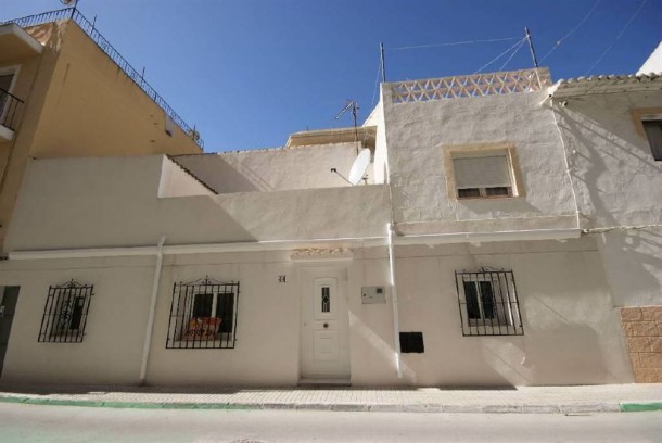 3 Bed 1 Bath Apartment Javea * - Javea