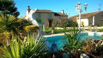Close To The Golf Course At De Vigiers..