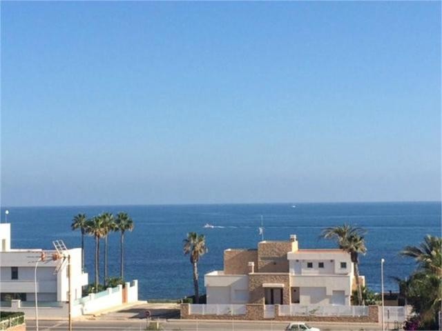 2 bedroom Apartment For Sale: Beach..