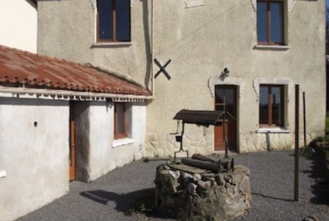 Lovely Detached Cottage