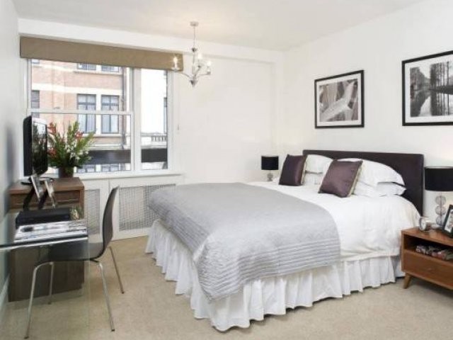 Weymouth Street, Marylebone, London W1W - 2