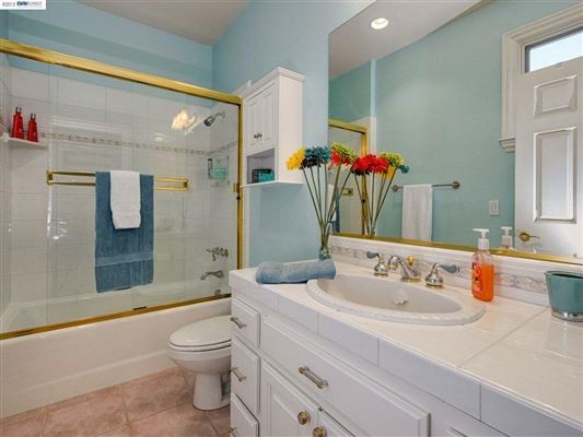 exceptional private location - 2