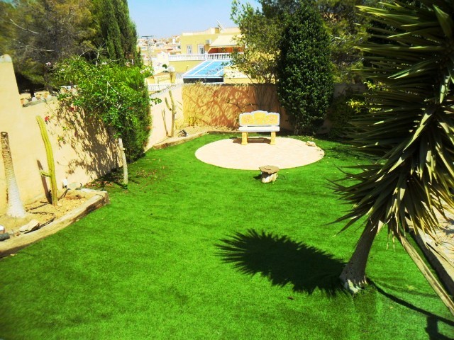 Fabulous 5 bedroom detached house for.. - 2