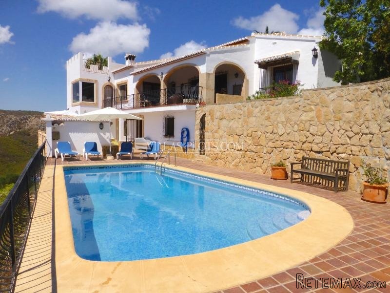 5 Bedroom Villa In Javea - 2