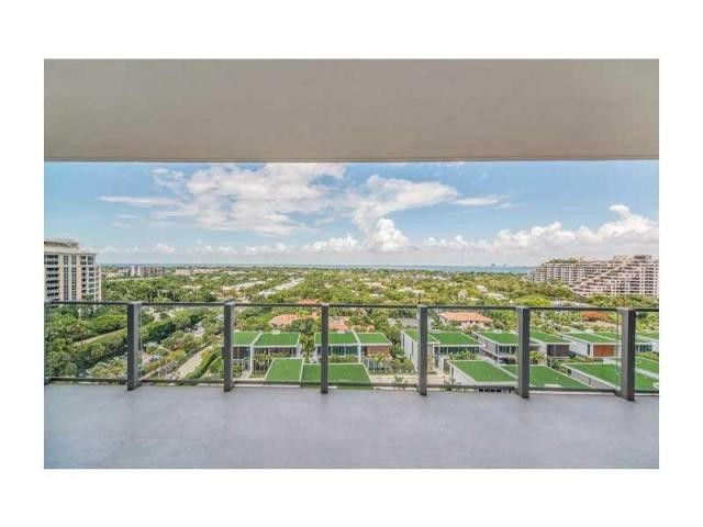 3 bedroom Flat For Sale: 360 OCEAN..