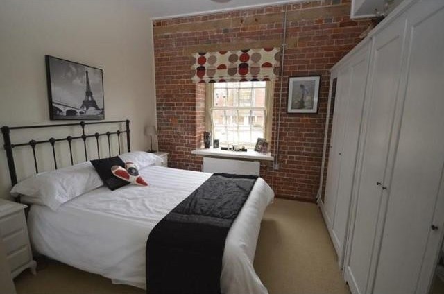 Unfurnished 2 bedroom Flat For Rent:.. - 2