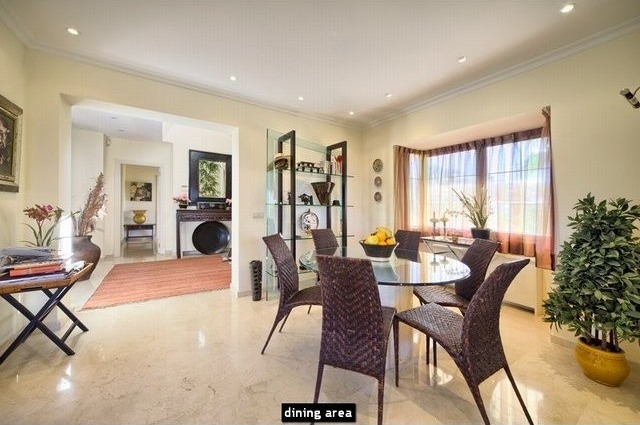 Villa for sale in El Rosario, Marbella.. - 2