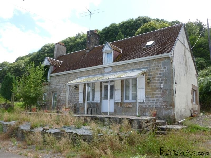Country House Between Two Market Towns
