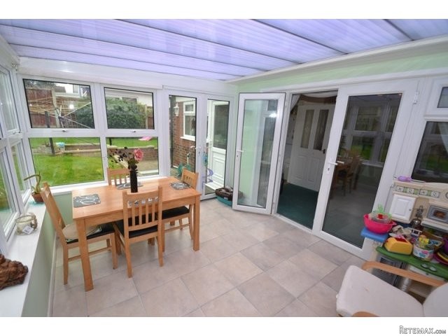 3 bedroom bungalow in Minster On Sea..