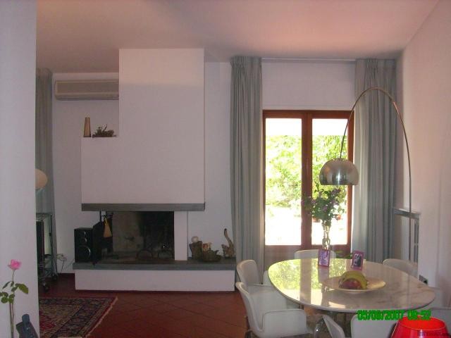 Villa - For Sale - Lucca centre &.. - 2