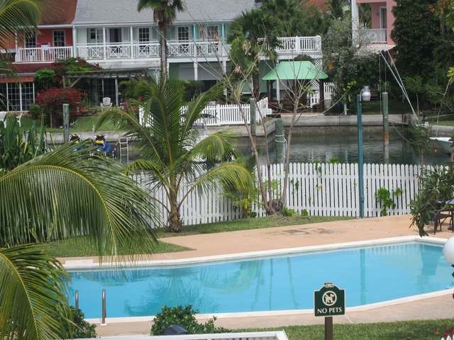 Apartment/townhouse - On offer is a.. - 2